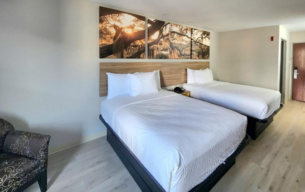 Suite with Two Double Beds - Non-Smoking interior